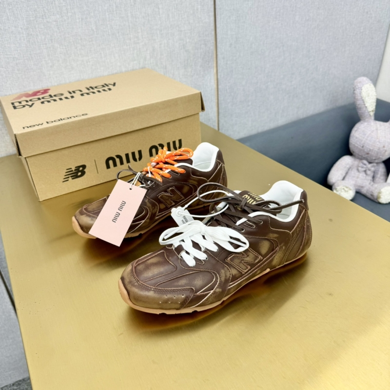 Miu Miu Casual Shoes